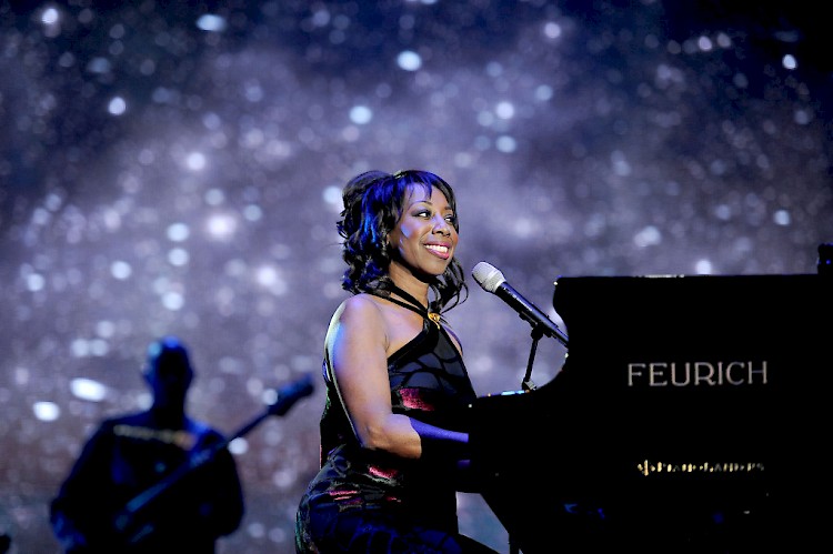 Oleta Adams